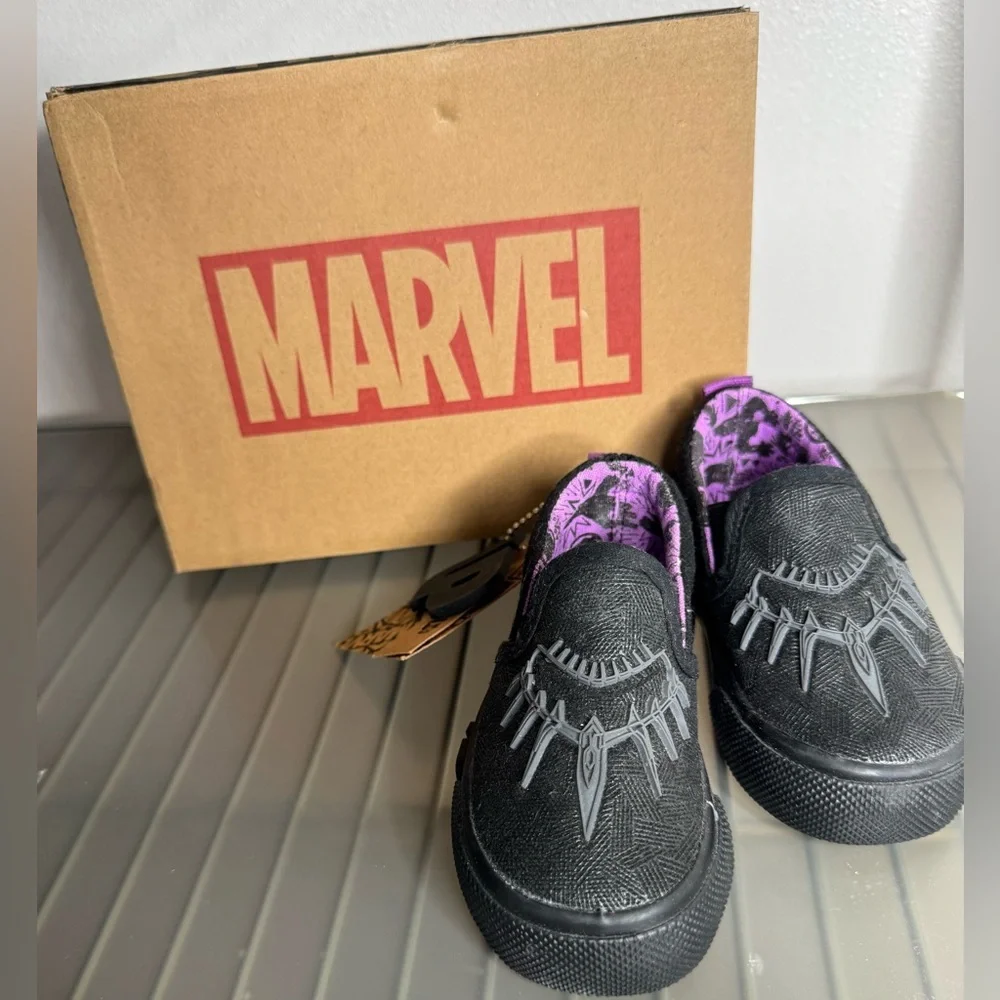 Marvel ground up black panther slip-on baby shoes size 5